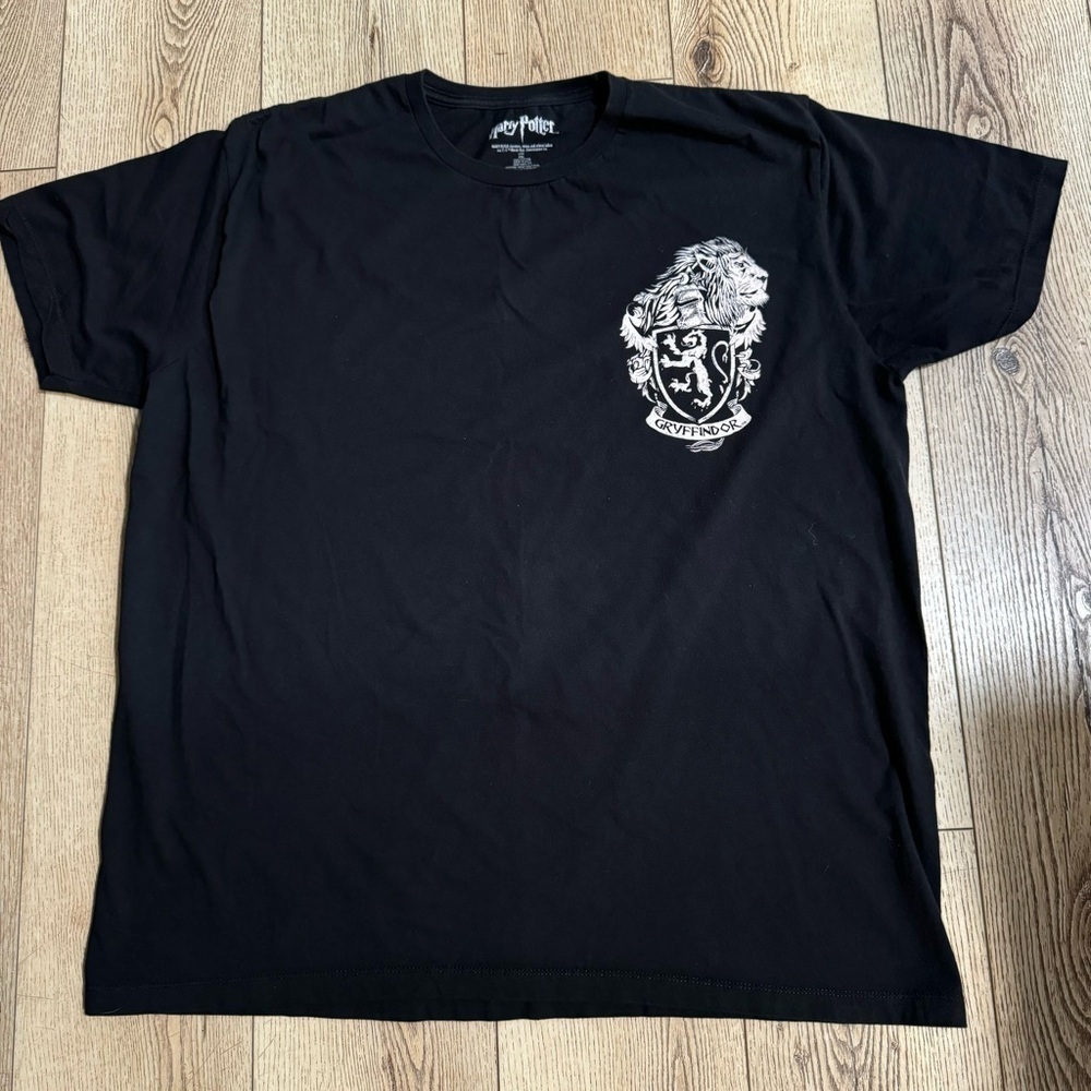 Warner Bros. Harry Potter black & white short sleeved Gryffindor T shirt 2XL. - Picture 8 of 9